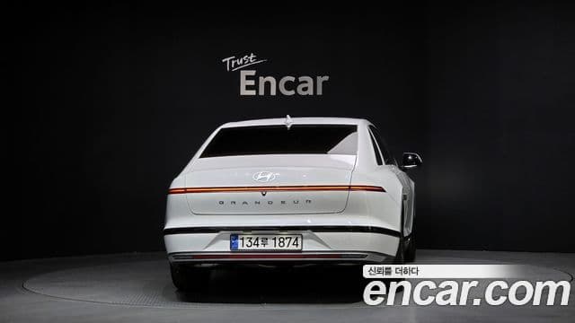 Hyundai Grandeur (GN7) Premium, 2024 4