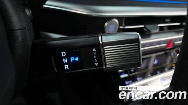 Hyundai Grandeur (GN7) Premium, 2024 9