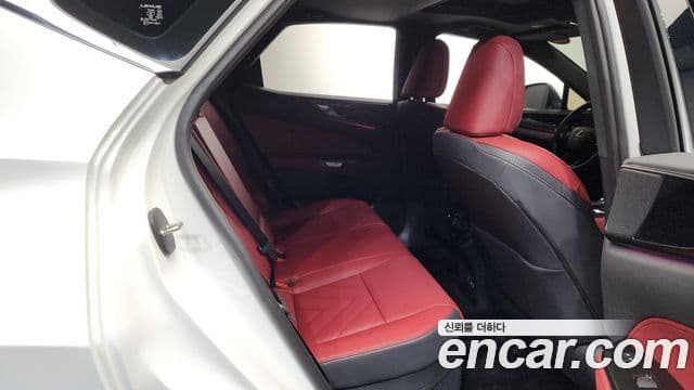 Lexus NX350h 2세대 Premium, 2026 12