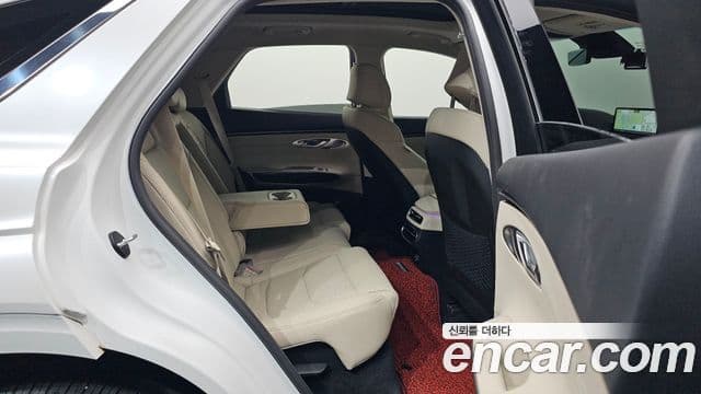 Genesis GV70, 2021 12