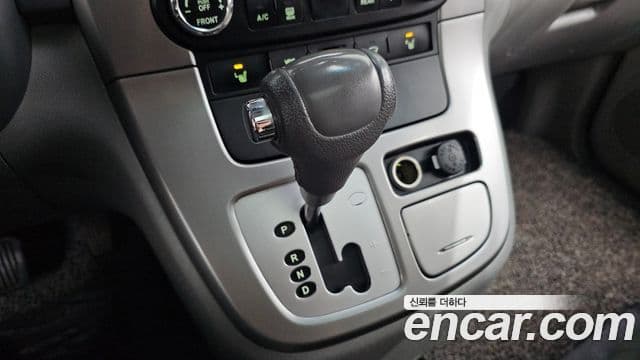 Kia Carnival R President, 2014 9