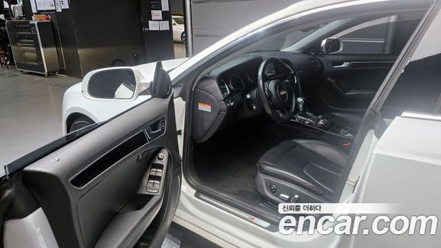 Audi A5 8TA, 2015 10