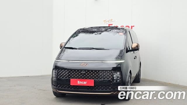 Hyundai Staria Inspiration, 2023 3