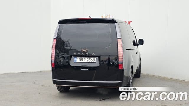 Hyundai Staria Inspiration, 2023 4