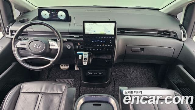 Hyundai Staria Inspiration, 2023 7