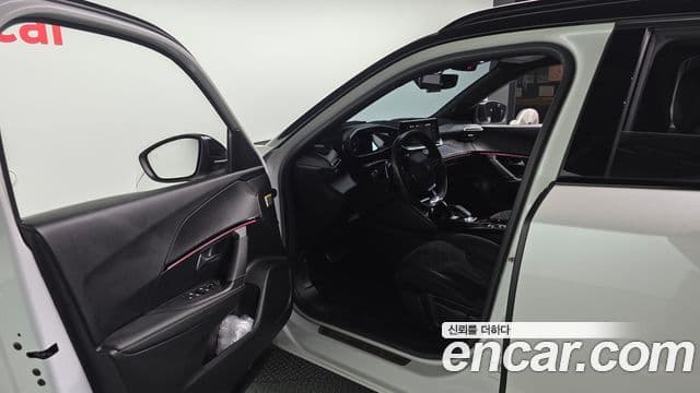 Peugeot 2008 2세대 1.5 BlueHDi GT Line, 2021 10
