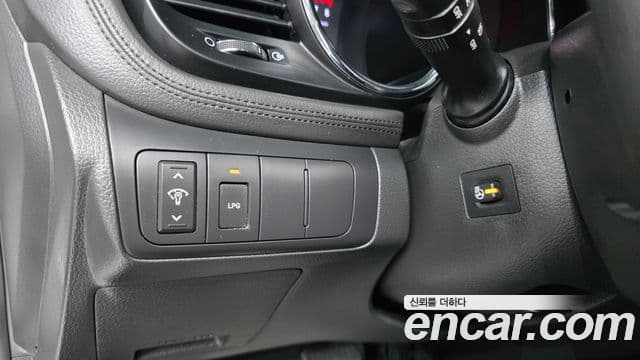 Kia K5 Prestige, 2012 13