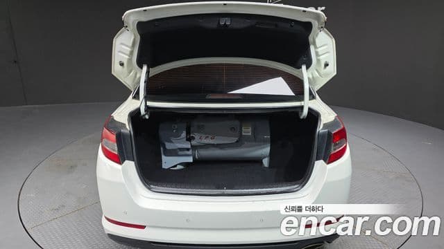 Kia K5 Prestige, 2012 20