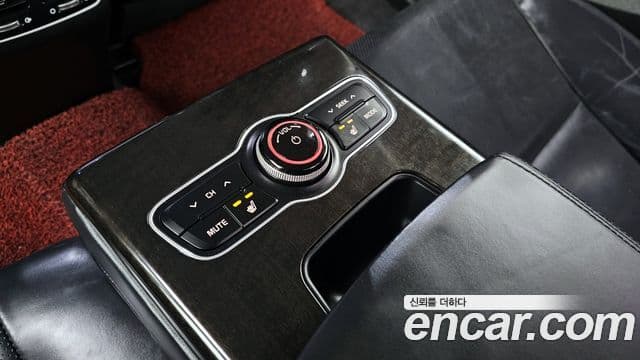 Kia The / новый New K7 Prestige Special, 2013 19