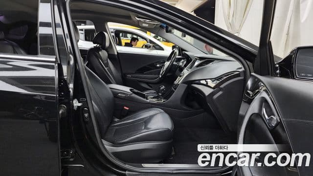 Hyundai Grandeur HG LPG HG300 для людей с инвалидностью, 2011 11