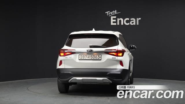 Kia Seltos Trendy, 2020 4