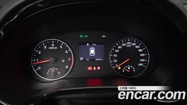 Kia Seltos Trendy, 2020 8