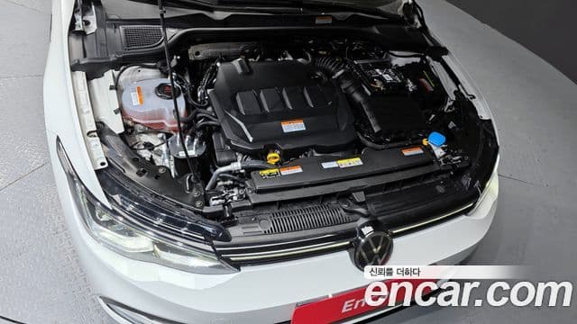 Volkswagen Гольф 8세대 Prestige, 2024 6