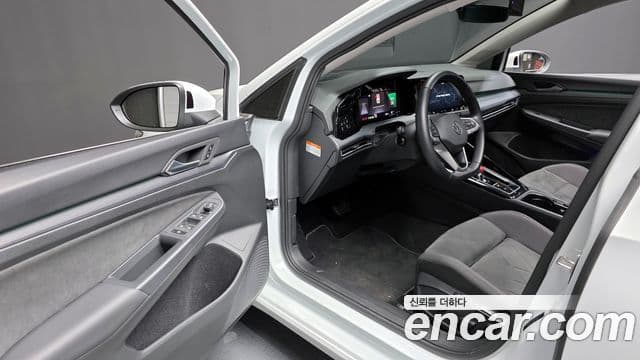 Volkswagen Гольф 8세대 Prestige, 2024 10