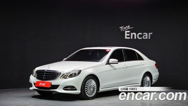 Mercedes-Benz E-класс W212 E200 Elegance, 2014 1
