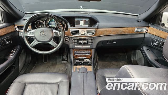 Mercedes-Benz E-класс W212 E200 Elegance, 2014 7