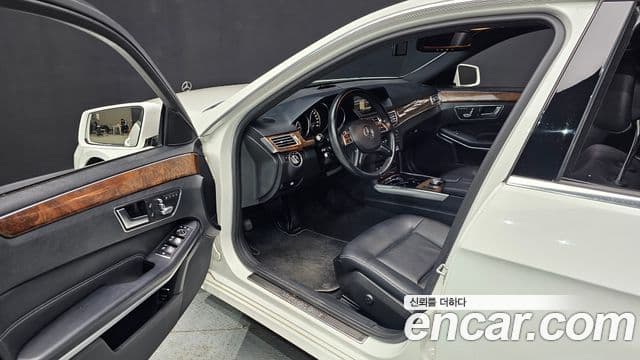 Mercedes-Benz E-класс W212 E200 Elegance, 2014 11