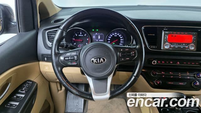 Kia All New Carnival Luxury, 2016 13