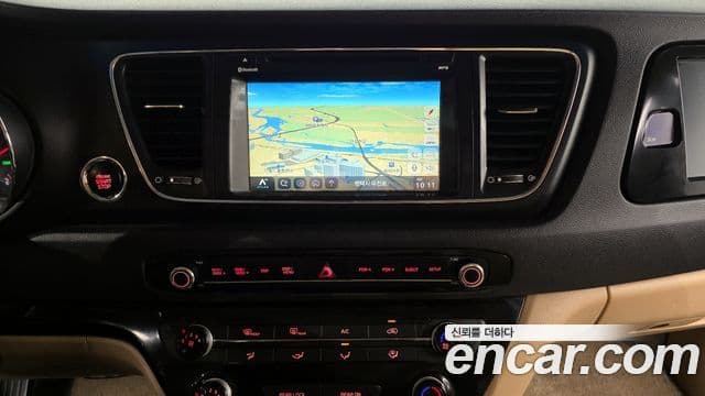 Kia All New Carnival Luxury, 2016 14