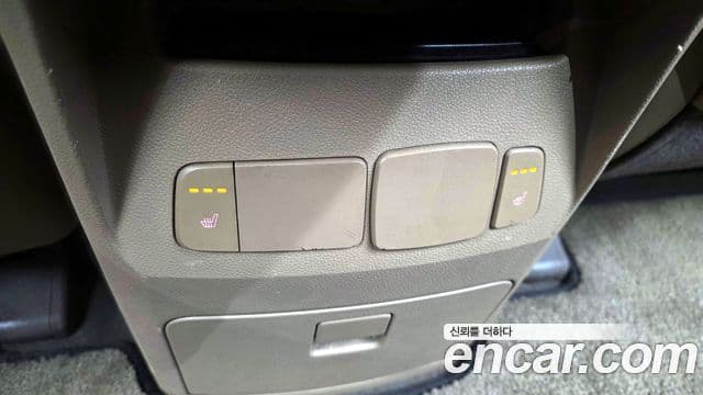 Kia All New Carnival Luxury, 2016 18