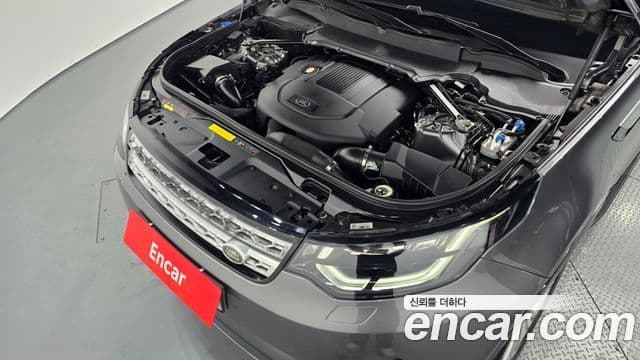 Land Rover Discovery 5 Luxury, 2019 6