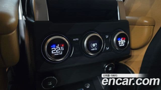 Land Rover Discovery 5 Luxury, 2019 19