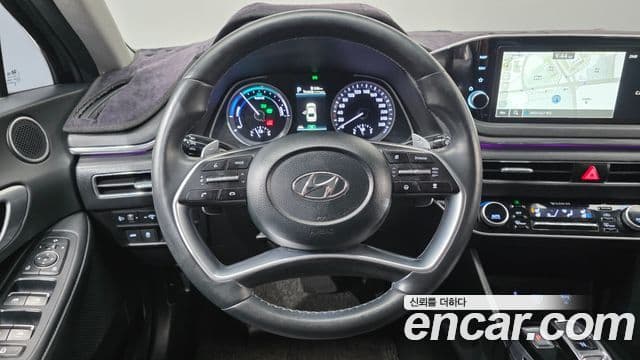 Hyundai Sonata гибрид (DN8) Premium Plus, 2022 13