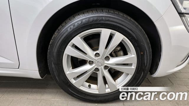 Renault Korea(Samsung) SM6 2.0 LPe SE (для людей с инвалидностью), 2019 все фото