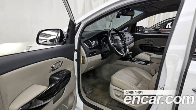 Kia The / новый New Carnival President, 2019 10