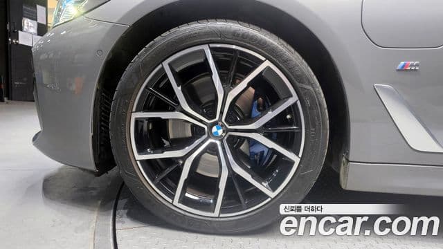 BMW 5시리즈 (G30) 530e M Sport, 2021 все фото