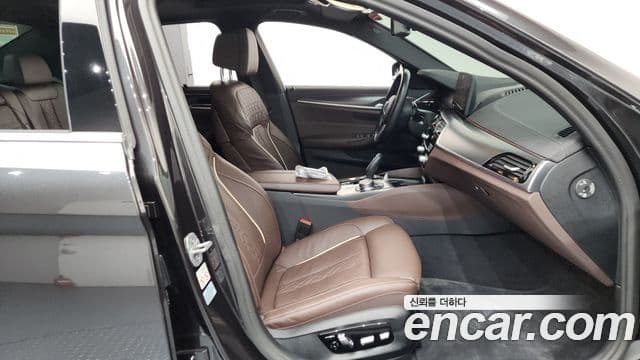 BMW 5시리즈 (G30) 523d M Sport, 2023 11