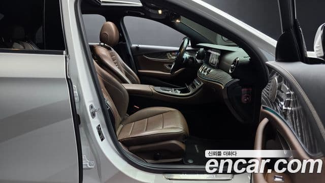 Mercedes-Benz E-класс W213 Avantgarde, 2022 10