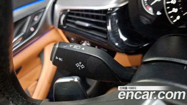 BMW 5시리즈 (G30) 520d M Sport Special Edition, 2018 15