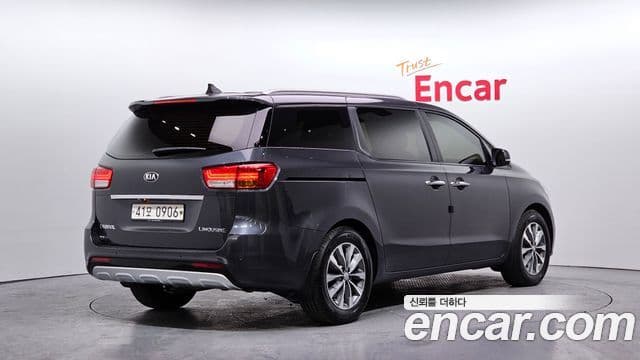 Kia All New Carnival Luxury, 2016 2