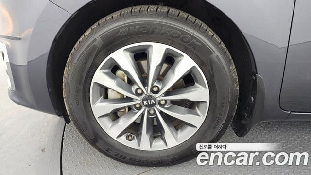 Kia All New Carnival Luxury, 2016 все фото