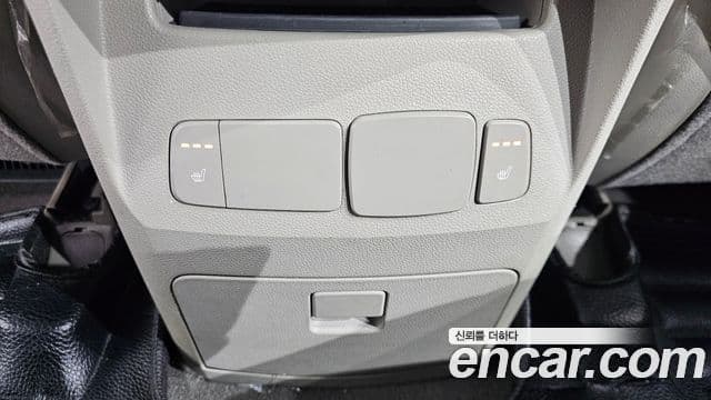 Kia All New Carnival Luxury, 2016 19