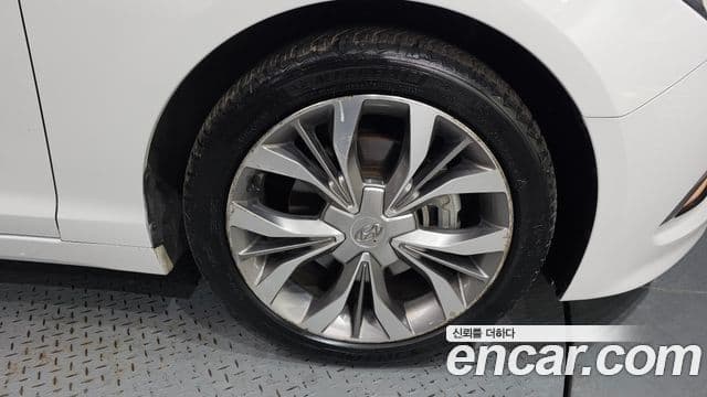 Hyundai LF Sonata Exclusive, 2015 все фото