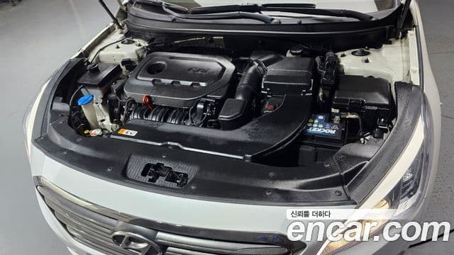 Hyundai LF Sonata Exclusive, 2015 6