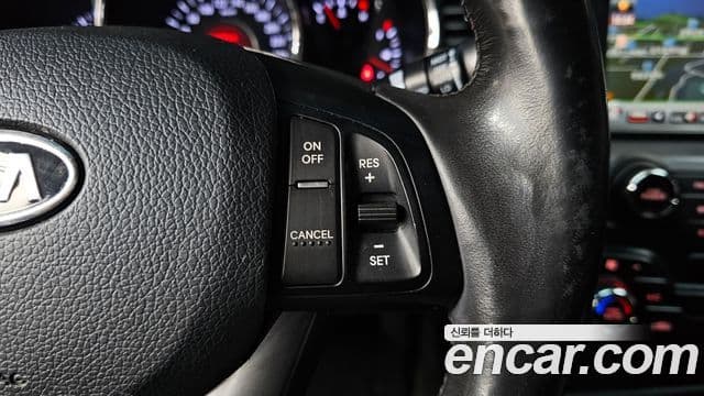 Kia K5 Prestige, 2013 10