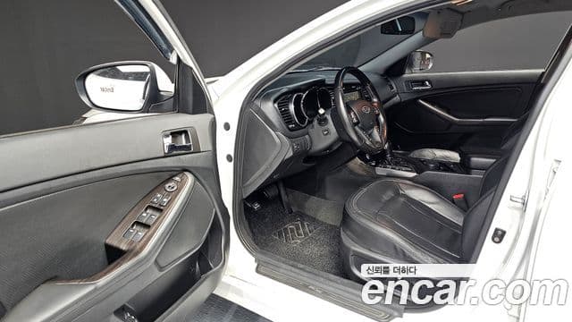 Kia K5 Prestige, 2013 11