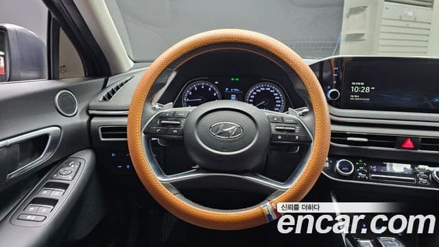 Hyundai Sonata (DN8) Premium Family, 2020 13