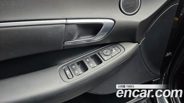 Hyundai Sonata (DN8) Premium Family, 2020 17