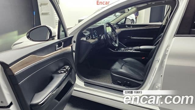 Kia K5 гибрид 3세대 Noblesse, 2023 10