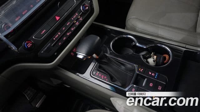 Kia The / новый New Carnival Noblesse, 2019 9