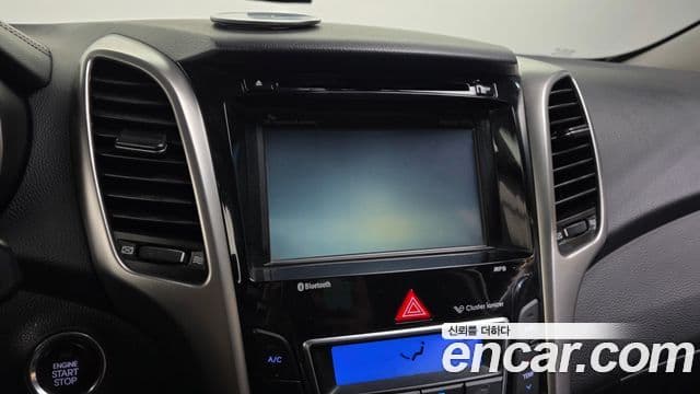 Hyundai i30(новый кузов / новое поколение) 1.6 GDI Unique, 2012 15