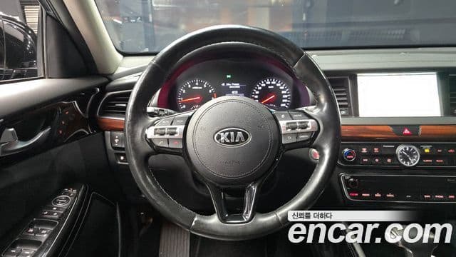 Kia All New K7 Noblesse, 2016 13