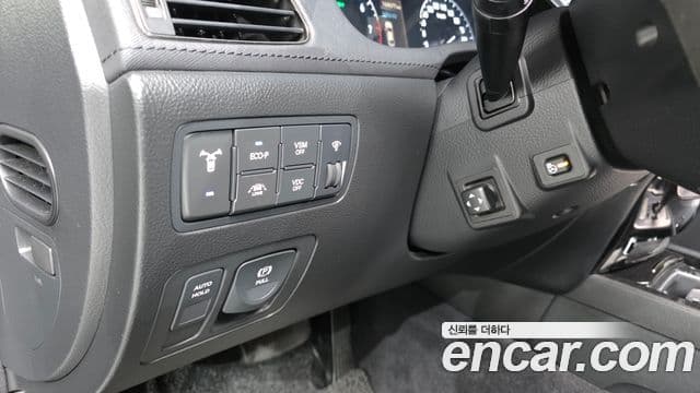 Hyundai Genesis Prada GP500, 2012 13