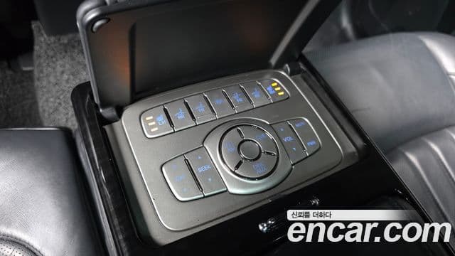 Hyundai Genesis Prada GP500, 2012 18