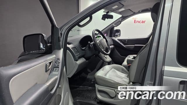 Hyundai Grand Starex CVX Luxury, 2015 11