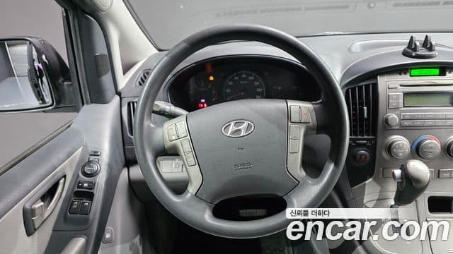 Hyundai Grand Starex CVX Luxury, 2015 13